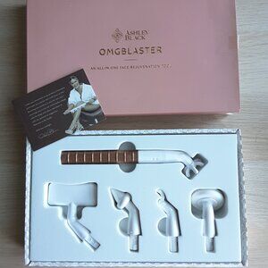 OMGBLASTER BY ASHLEY BLACK - AN ALL-IN-ONE FACE REJUVENATION TOOL